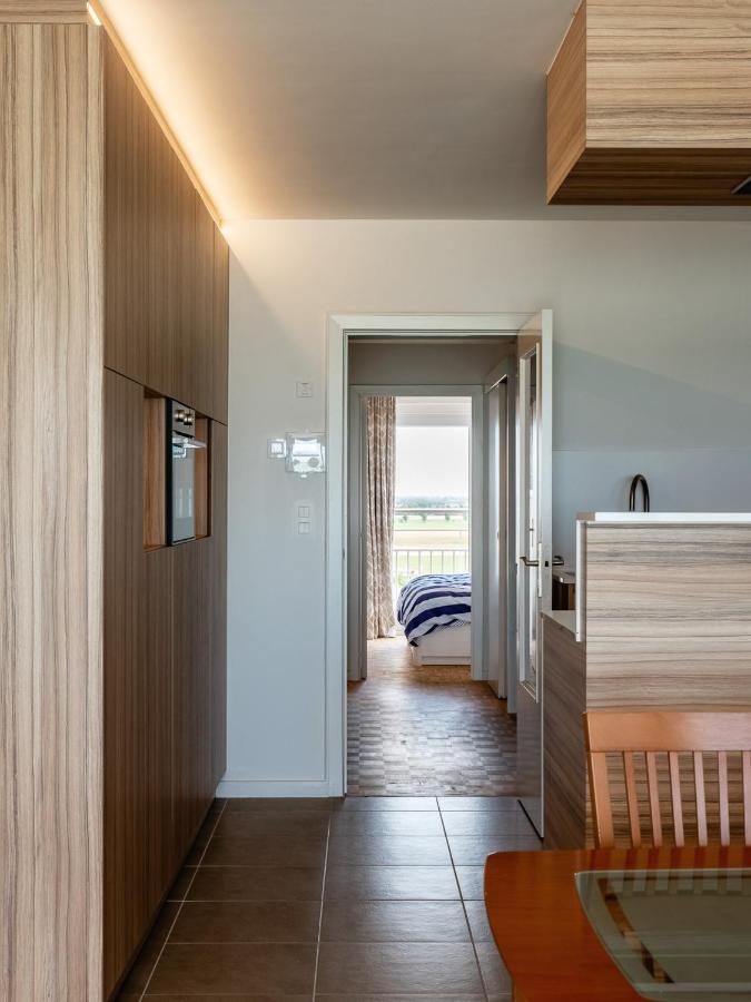 Sea You Soon - Appartement Met Toplocatie Op De Zeedijk Met 2 Slaapkamers Middelkerke Kültér fotó